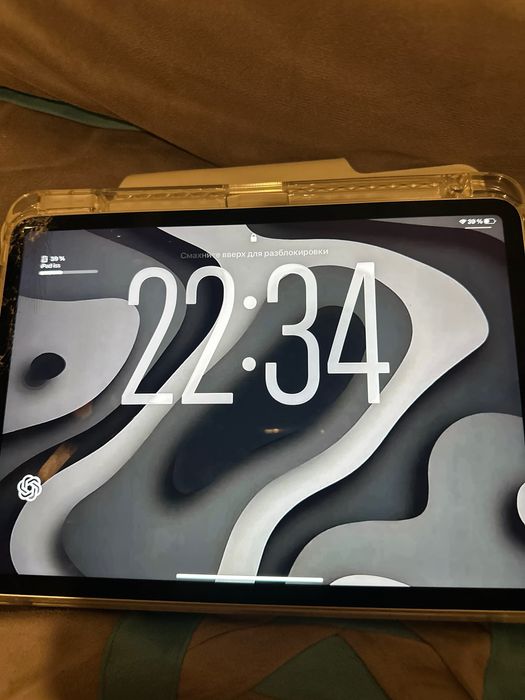 Продам айпад про 11 М2 128гб