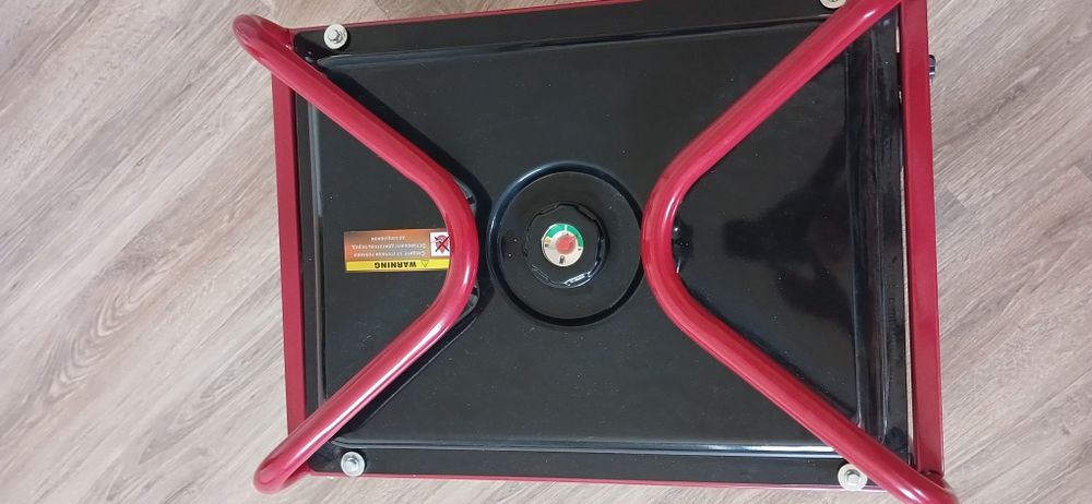 Продам бензиновый генератор HELPFER