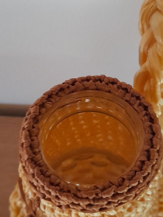 Carafă handmade împletită manual