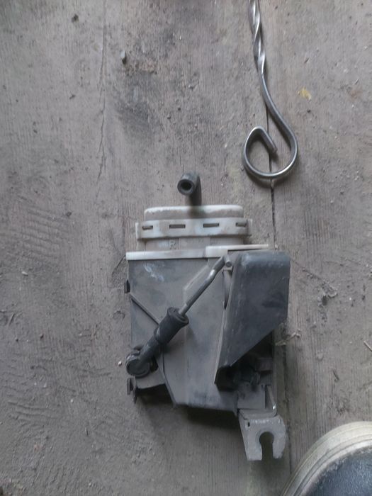 Зеркало ауди с4 водит левое