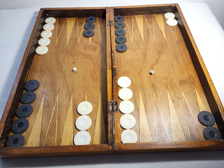 #9 Стар шах и табла