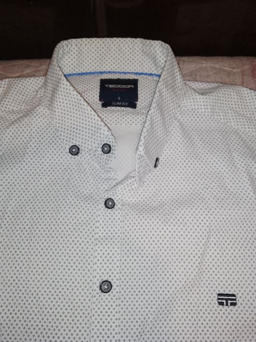 Мъжка оригинална бяла риска на Теодор размер s