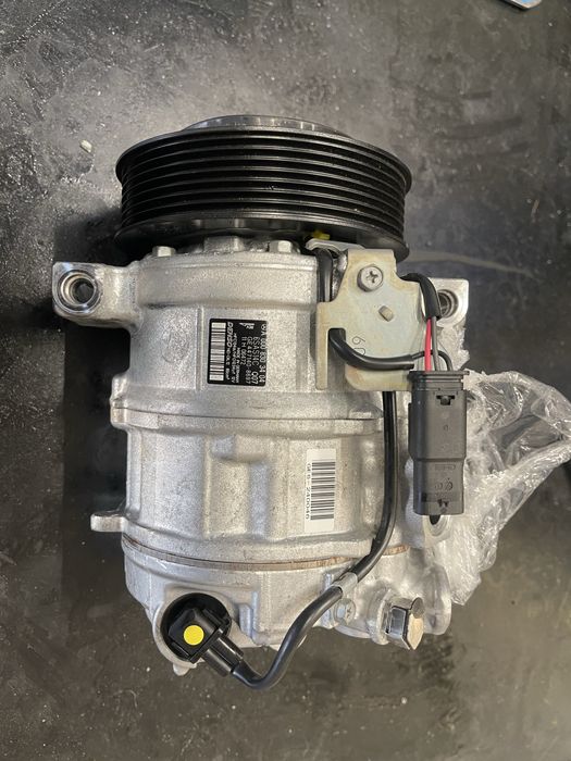 Compresor clima nou Mercedes 1.3TCE COD-A0008303404 Denso