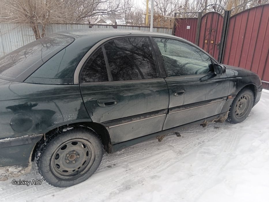 Опель омега на ходу