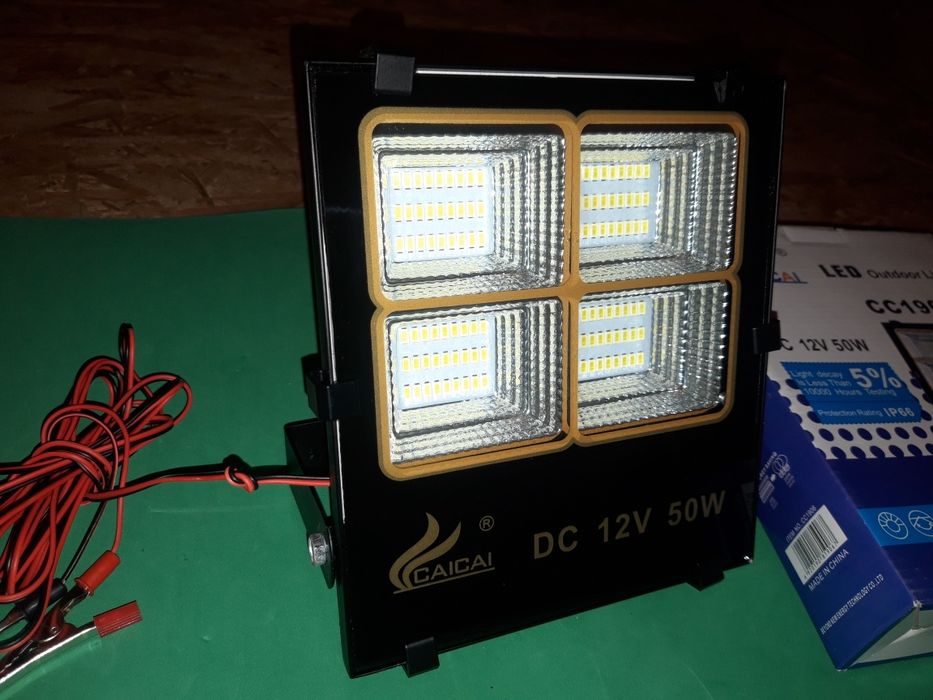 Proiector led 12v / 50w lumina alba camping, pescuit rezistent la apa!