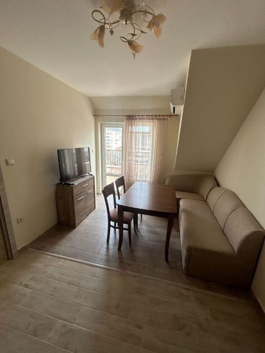 Дава се под наем Двустаен апартамент в Варна, Левски - 50 кв.м за 425 € - Снимка #1