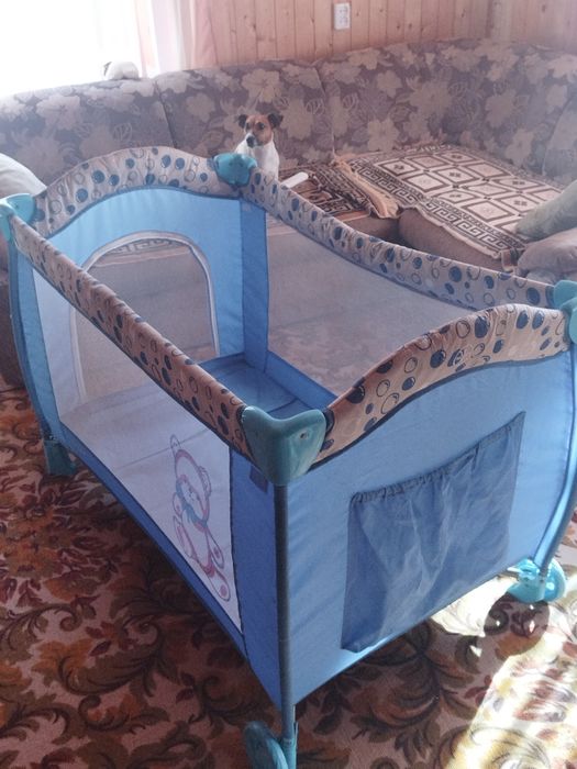 Детская кроватка манеж