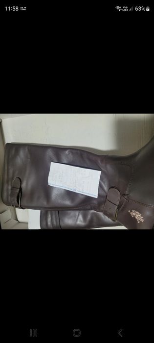 Cizme noi cu eticheta