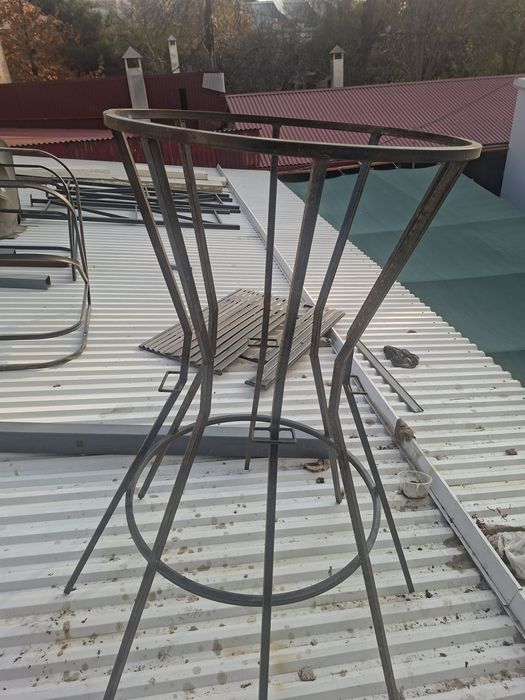 Karkaz sotiladi . Продаются железные рамы