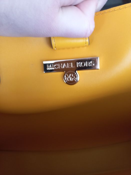 Michael Kors Mel Medium Tote – оригинална
