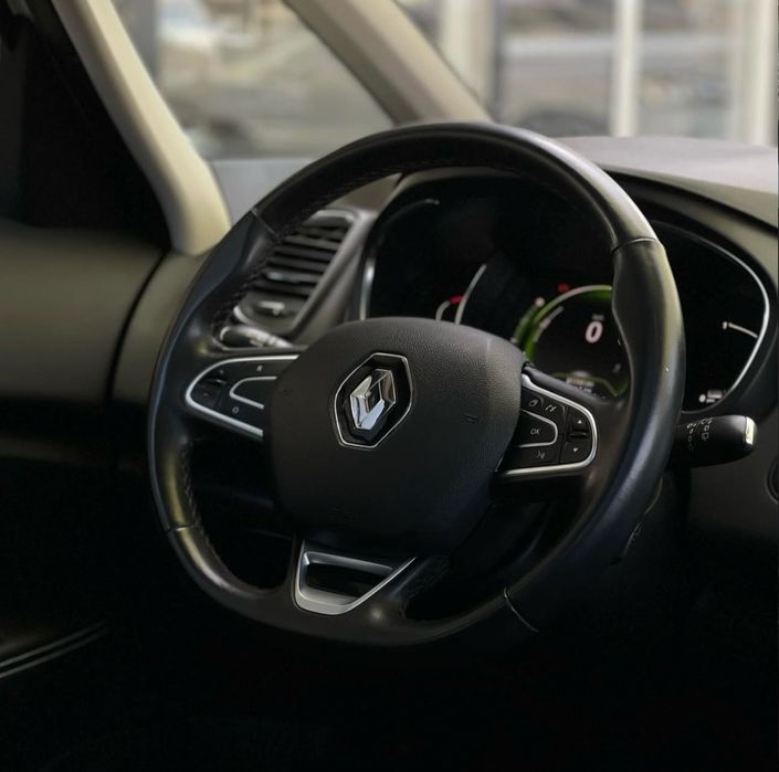 Renault Scenic 4 1.5 DCi Bussines