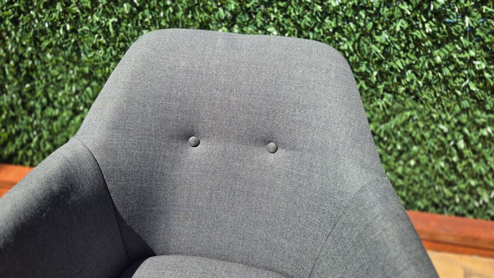 Стилен Люлеещ се стол.