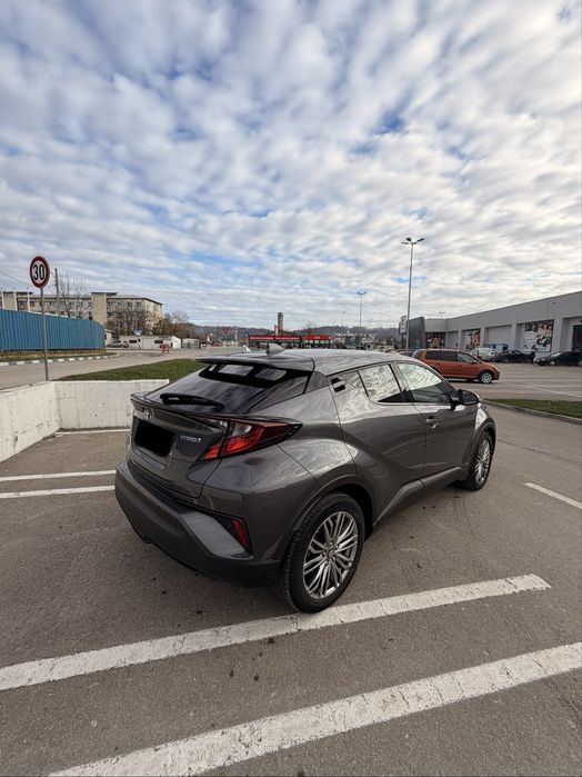 Toyota C-HR 2021 1.8 Hibrid