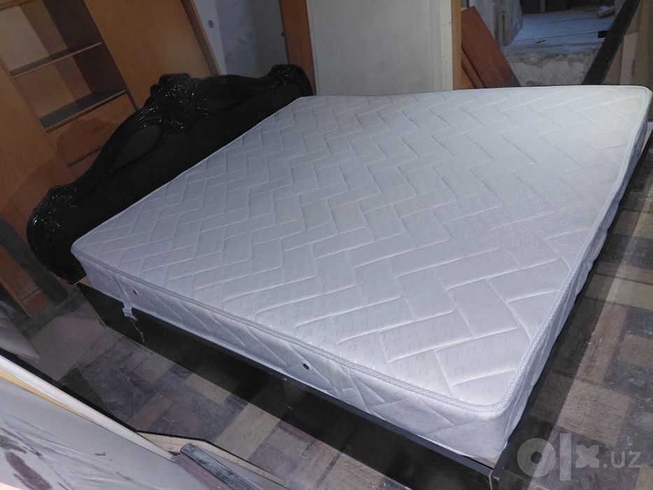 Продам кровать для спальни