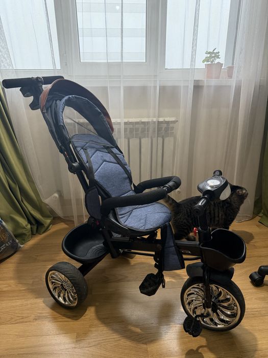 Продам детский трехколёсный велосипед