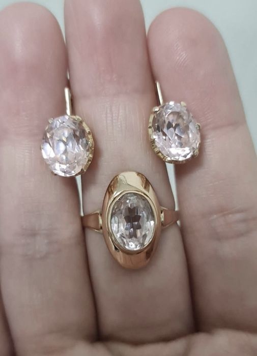 Золотой набор 583 пробы с гранатитом