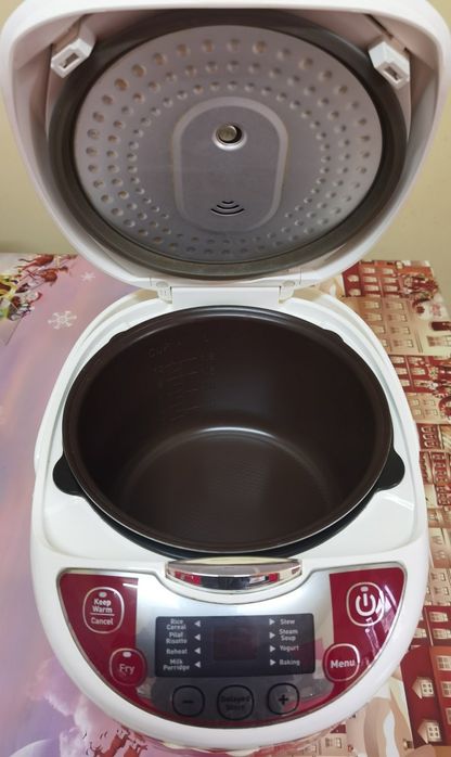 Multicooker Tefal Fuzzy Logic 750w