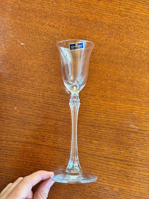 Чаши за ликьор Bohemia Fuchsia, 6 броя