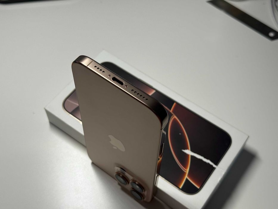iPhone 16 Pro Max, Desert Taitanium, 256Gb - Cod - G797