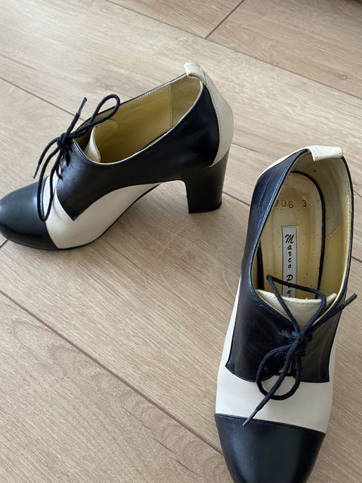 Продам туфли , сапоги в подарок б/у