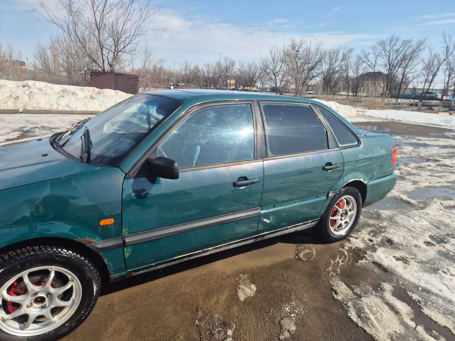 Продам пассат б 4 .