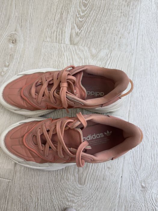 Кроссовки adidas Ozweego (Оригинал), размер 40
