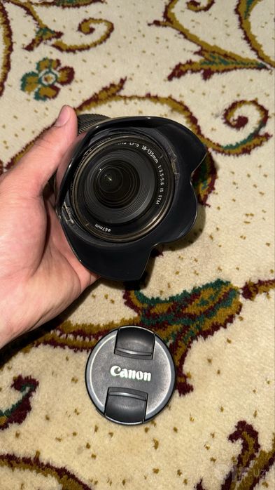Canon 18-135mm (camera obyektiv)