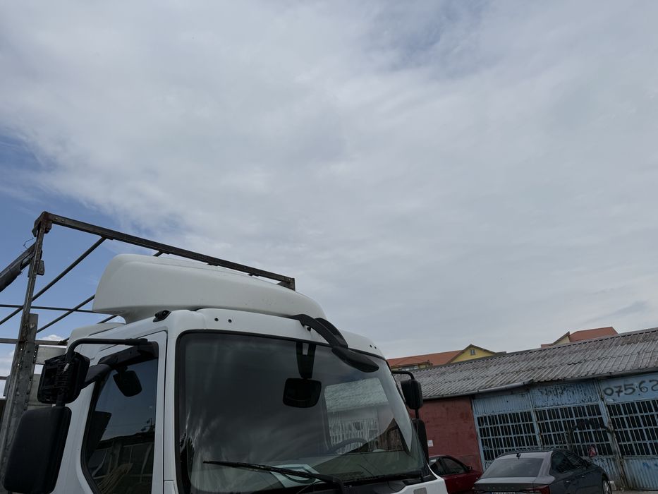 Paravant (paravânt) deflector aer spoiler cabina camion Renault