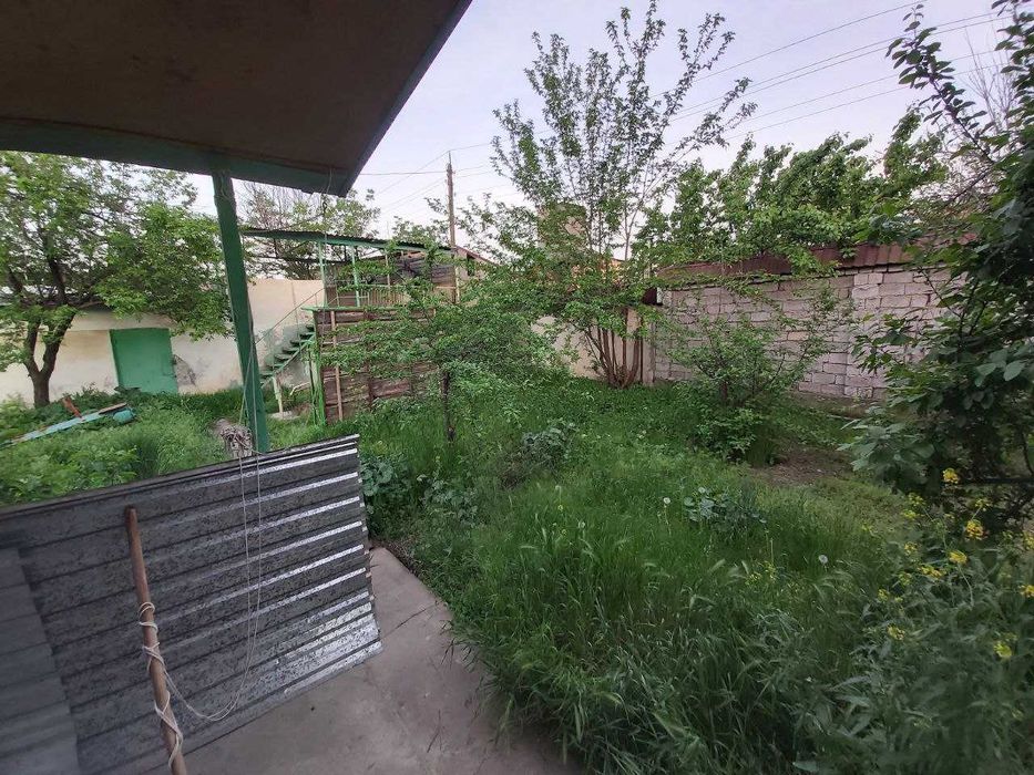 Участок с домом в аренду под цех склад возле парка Янги Узбекистан