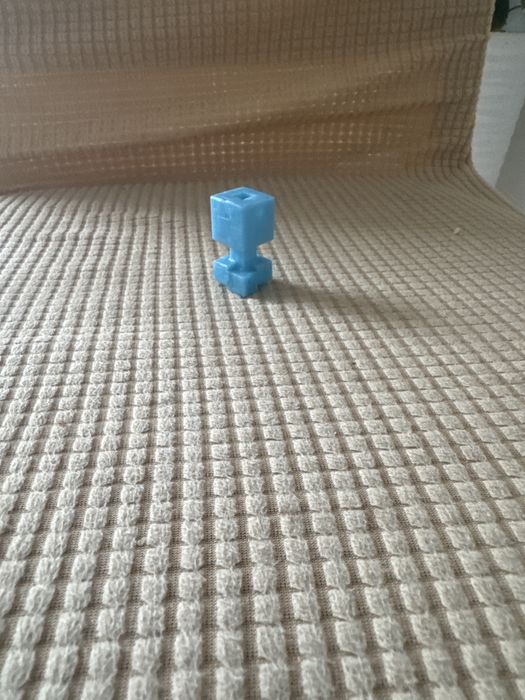 Заряженный крипер  kinder joy майнкрафт