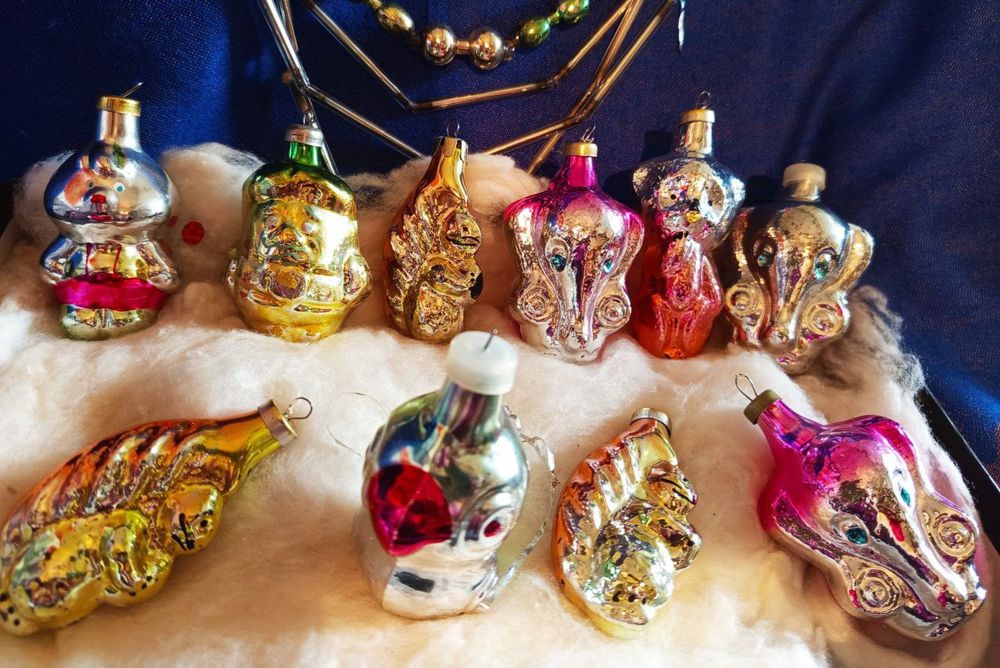 Навершия пики на ёлку , стеклянные игрушки