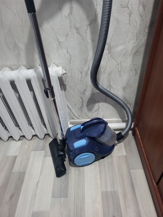 Продам Пылесос Tefal