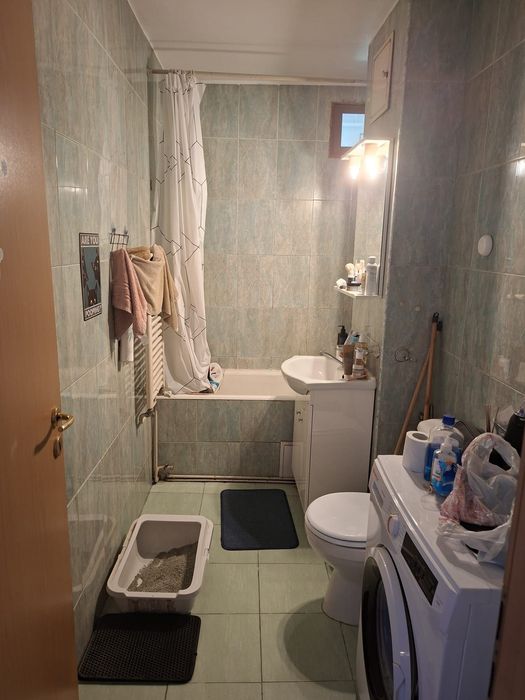 Închiriez apartament 2 camere in Vasile Aaron