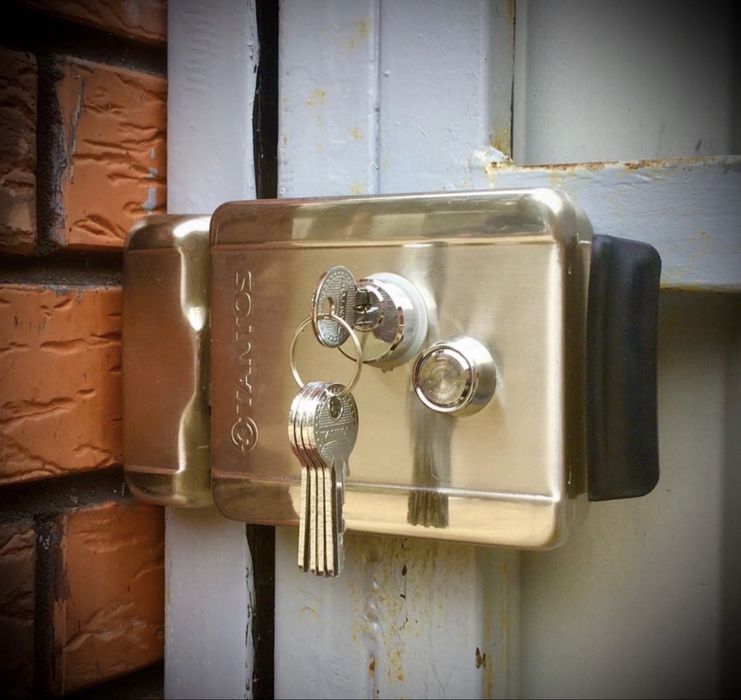 Установка домофонов под ключ