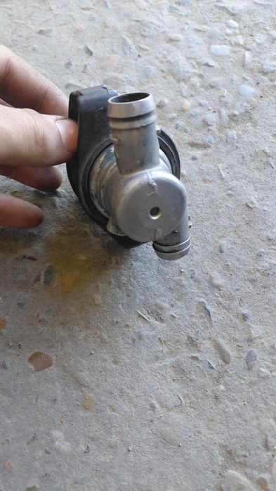 Регулятор холостого хода Mersedes w124