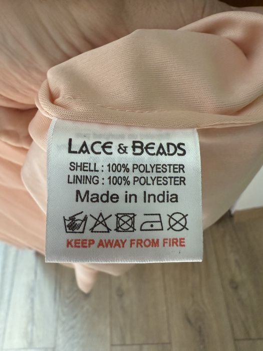 Rochie de ocazie cu paiete roz