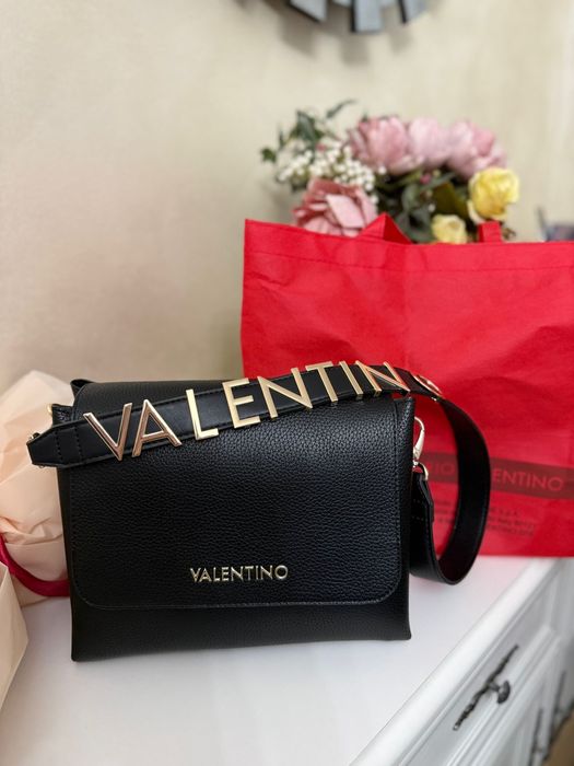 Geanta valentino