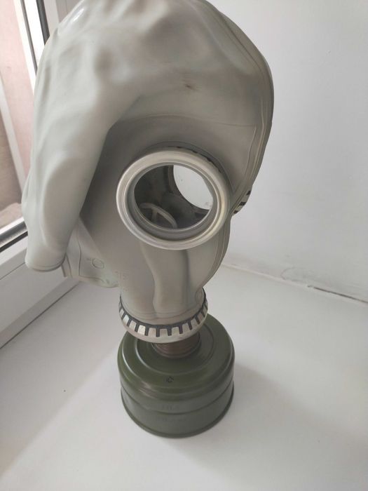 Противогаз продам