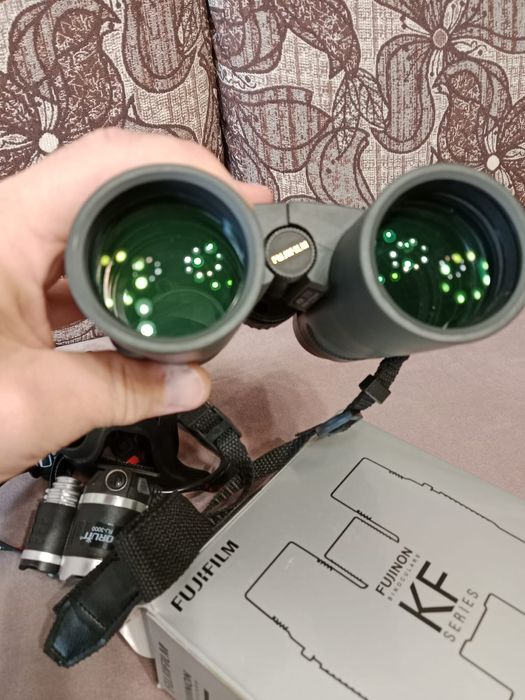 Отличный, современный бинокль!