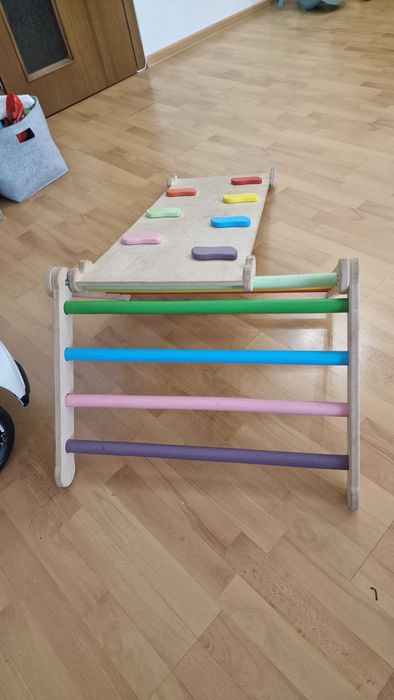 Пиклер триъгълник-по Монтесори