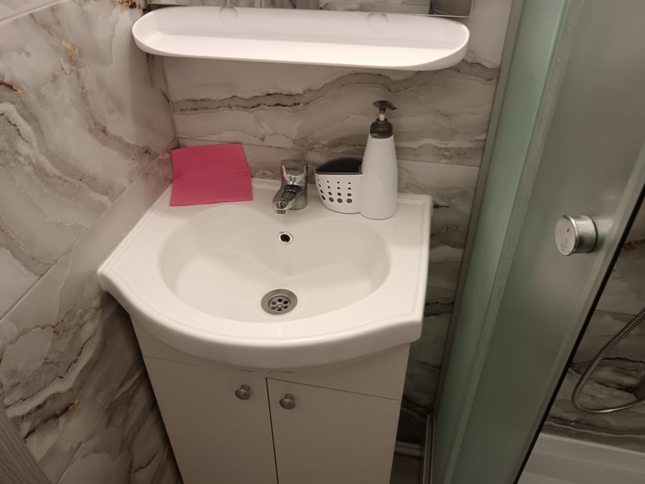 Închiriez garsonieră in zona tatarasi eternitate