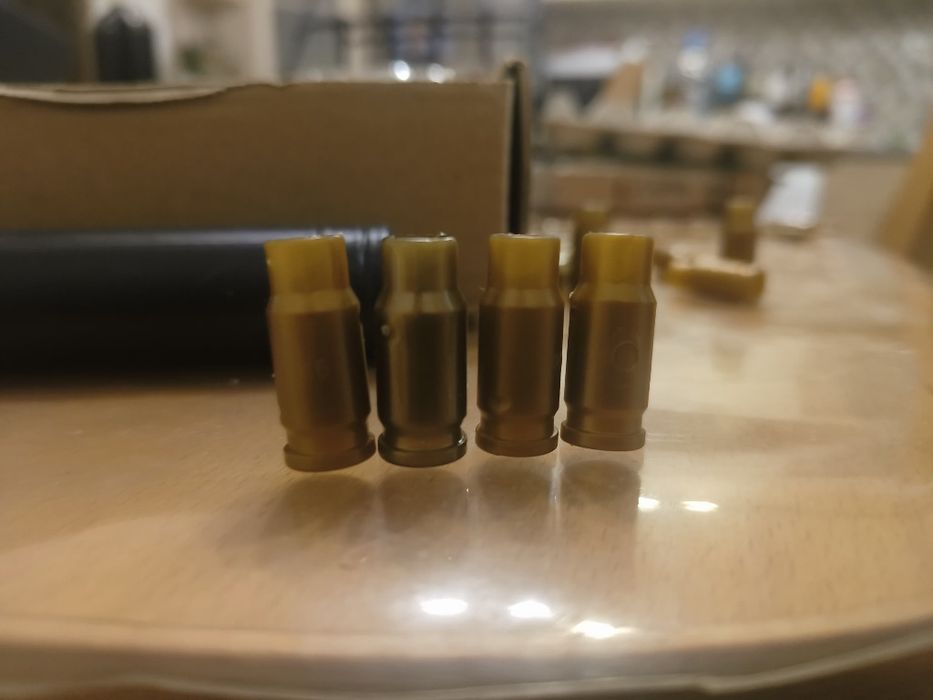 Детски пистолет с гумени патрони