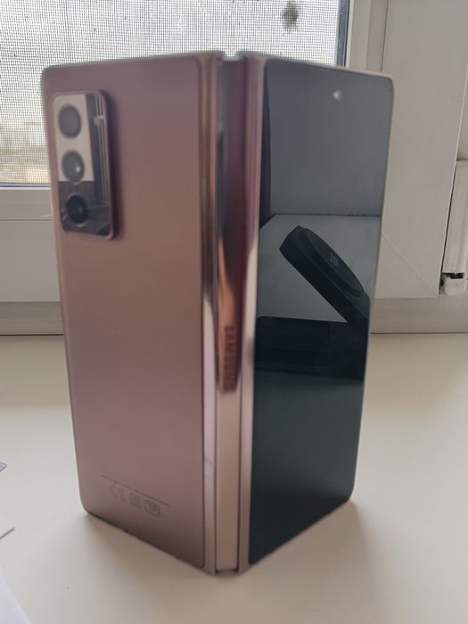 Samsung galaxy z fold 2