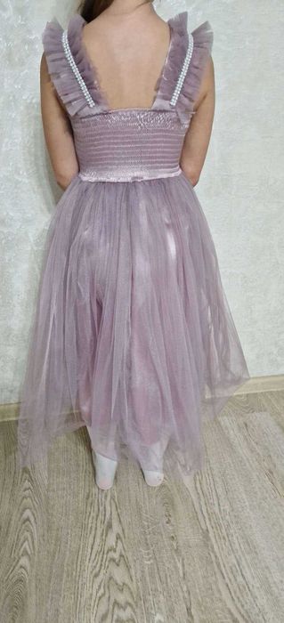 продаю праздничное платье!