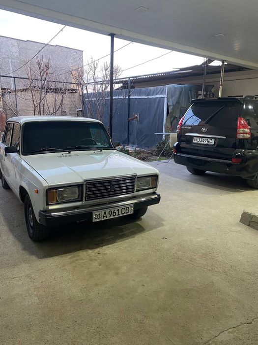 Vaz 2107 radnoy kraska