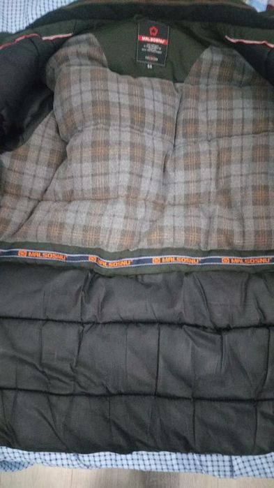Продаю:зимняя куртка утеплённые