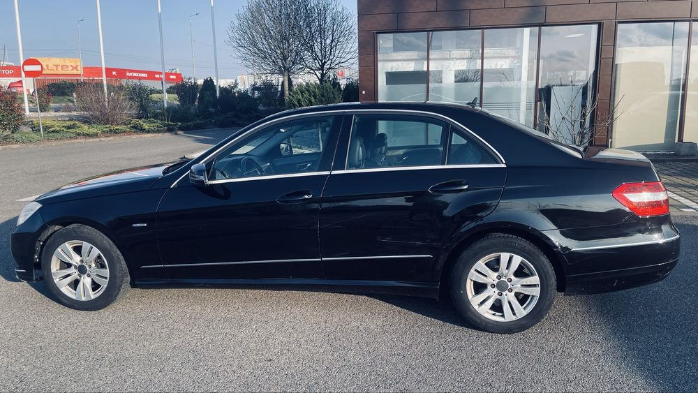 MERCEDES-BENZ E-Class 2009 — imagine 3
