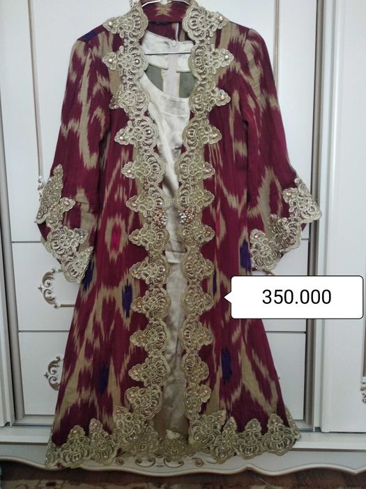 Национальная  одежда. Тройка Миллий аёллар учун адрас кийим