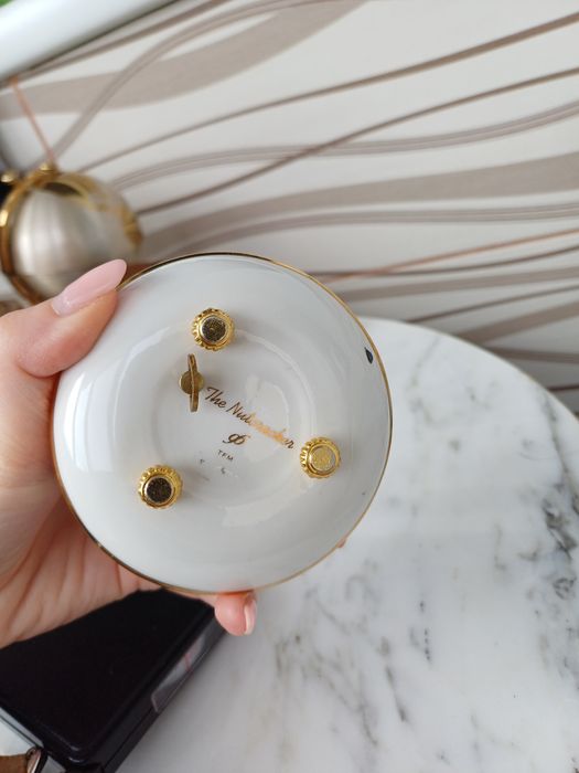 Cutie muzicala.superba portelan