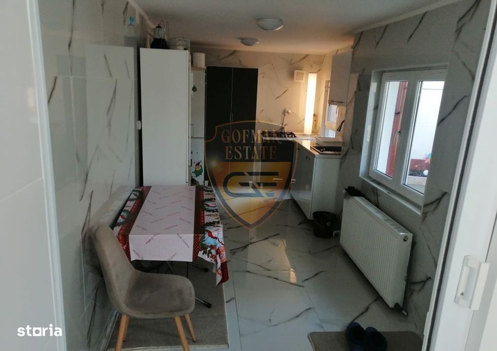 3 Camere, ultracentral Sala Sporturilor, 2 bai, curte privata, parcare